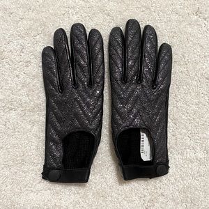 NEW Rag & Bone Chevron Quilted Lamb Leather Gloves